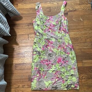 EXCELLENT LIKE NEW CONDITION! Banana Republic Women’s Sheath Dress. Size 0.